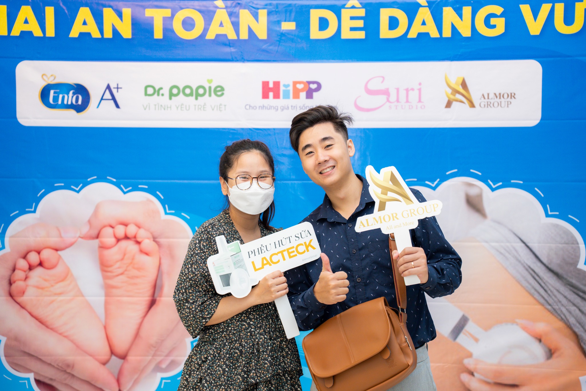 Phễu hút sữa Silicone Lacteck – Thật Như Con Ti Mẹ